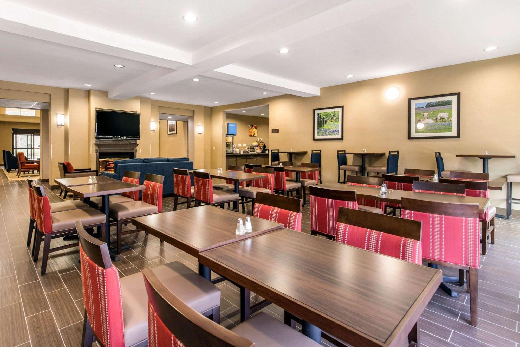 Comfort Inn & Suites Iah Bush Airport - East Humble Eksteriør bilde